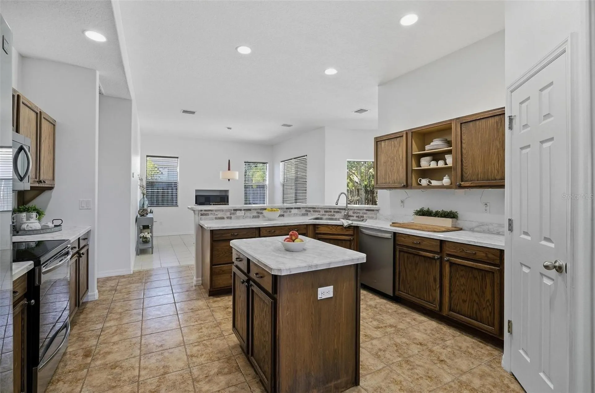 8 Lewis Shire Palm Coast FL 32137