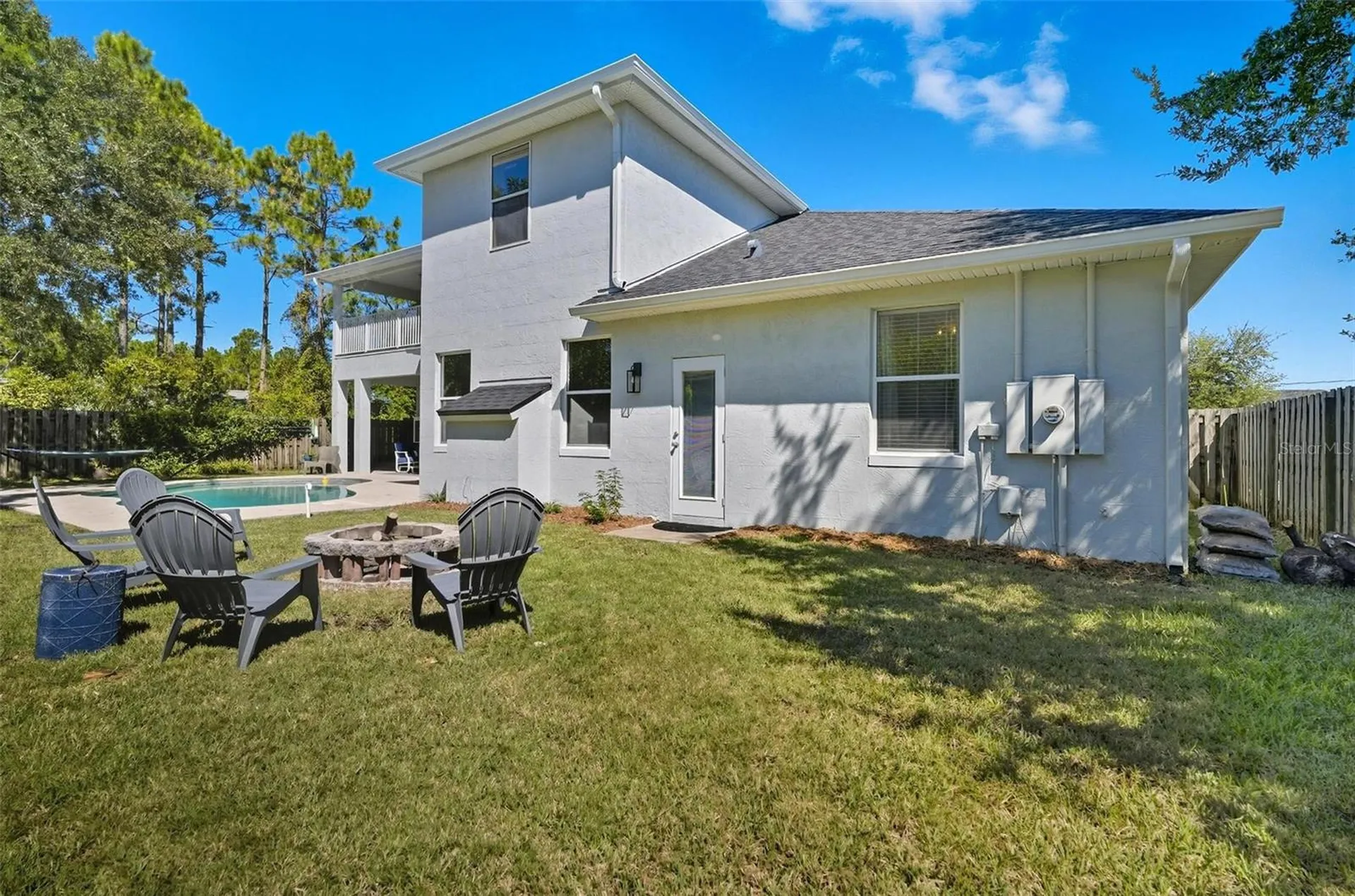 8 Lewis Shire Palm Coast FL 32137