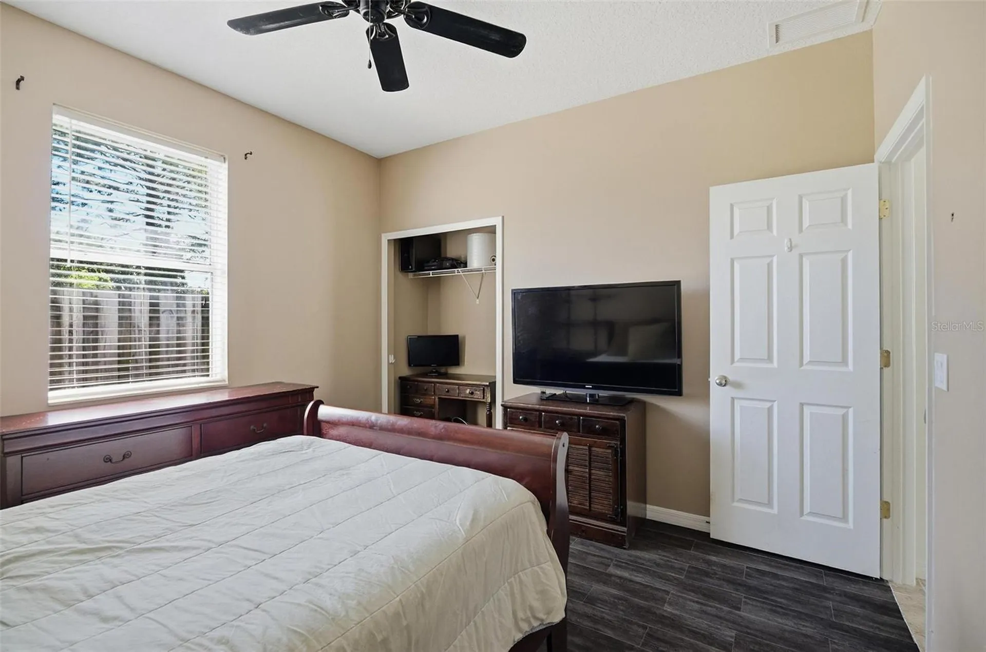8 Lewis Shire Palm Coast FL 32137