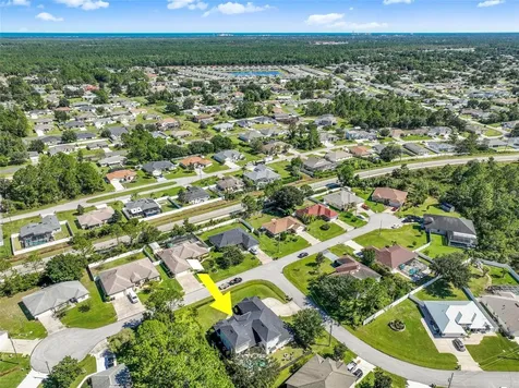8 Lewis Shire Palm Coast FL 32137
