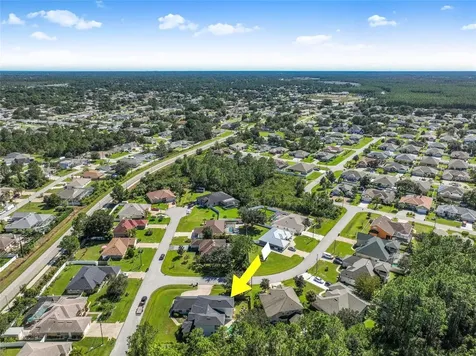 8 Lewis Shire Palm Coast FL 32137