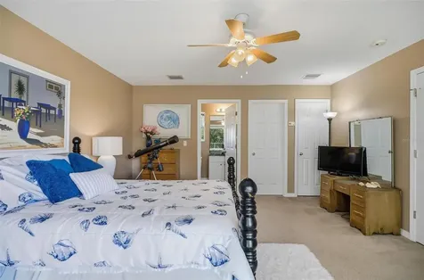 8 Lewis Shire Palm Coast FL 32137
