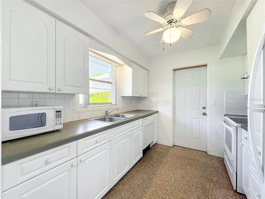 1401 Orange Tree Drive Edgewater FL 32132