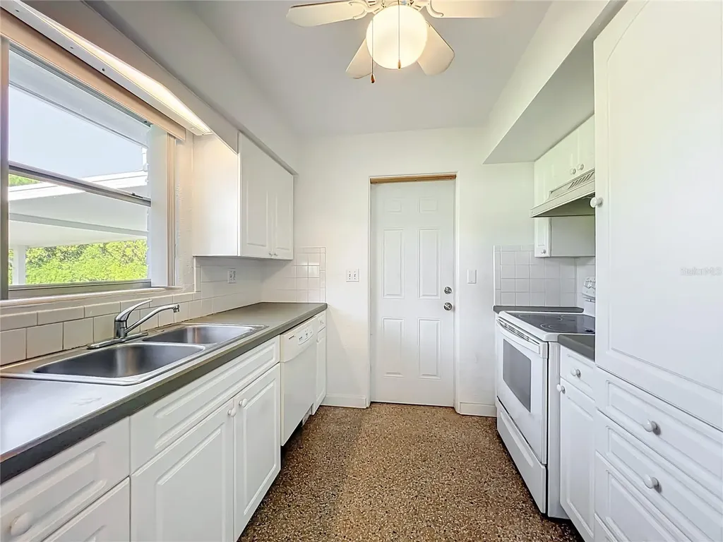 1401 Orange Tree Drive Edgewater FL 32132