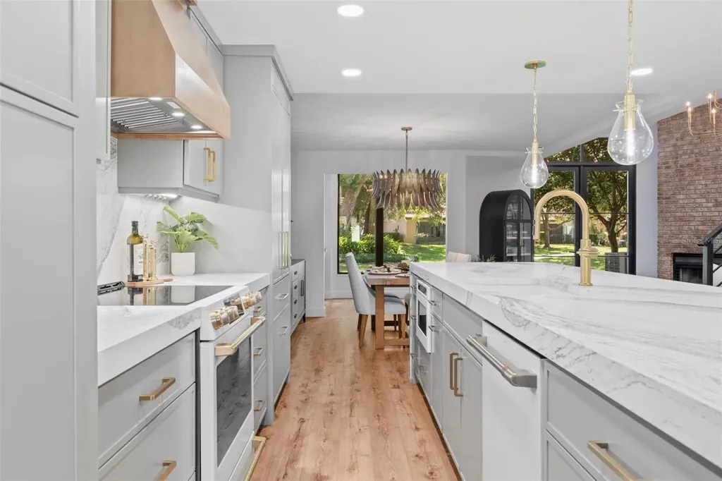 219 Quayside Circle Maitland FL 32751