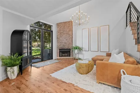 219 Quayside Circle Maitland FL 32751