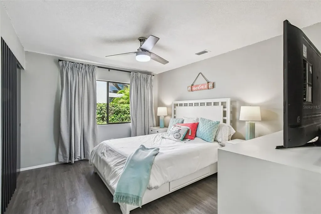 14603 Village Glen Circle Tampa FL 33618