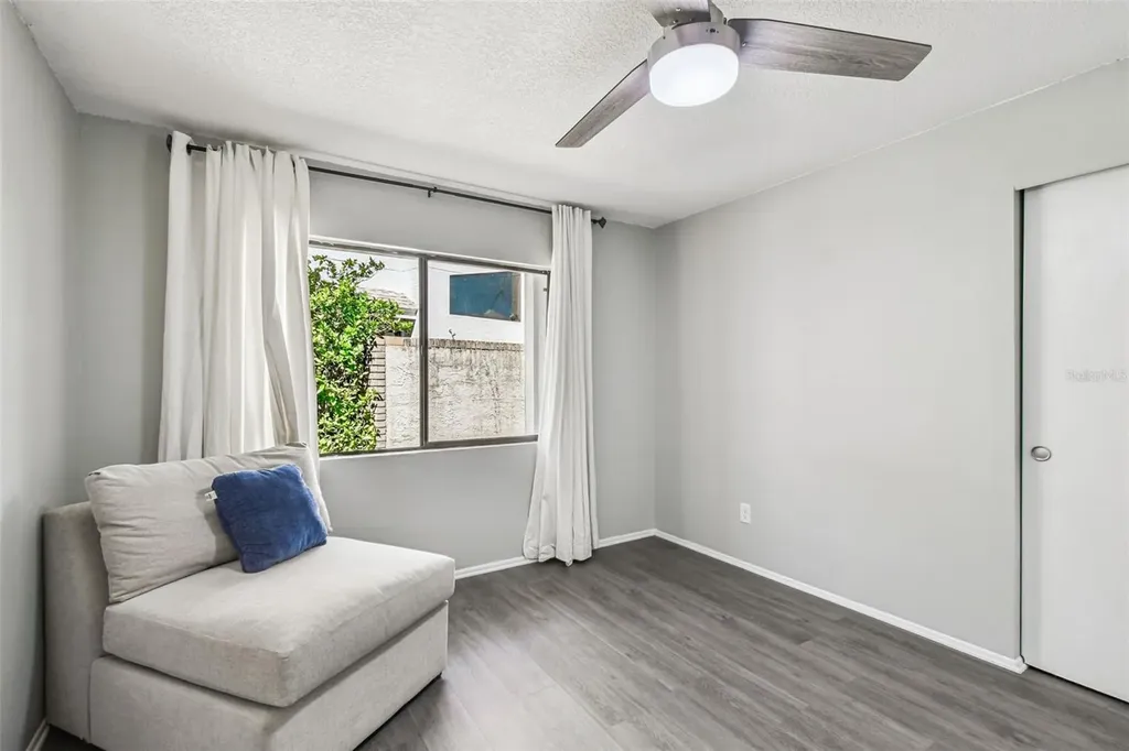 14603 Village Glen Circle Tampa FL 33618