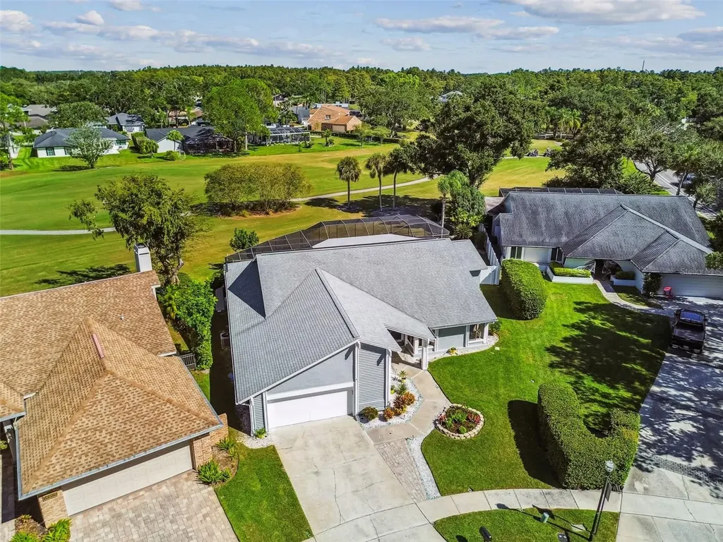 14603 Village Glen Circle Tampa FL 33618