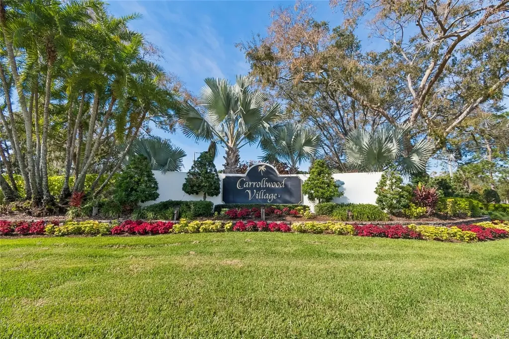 14603 Village Glen Circle Tampa FL 33618