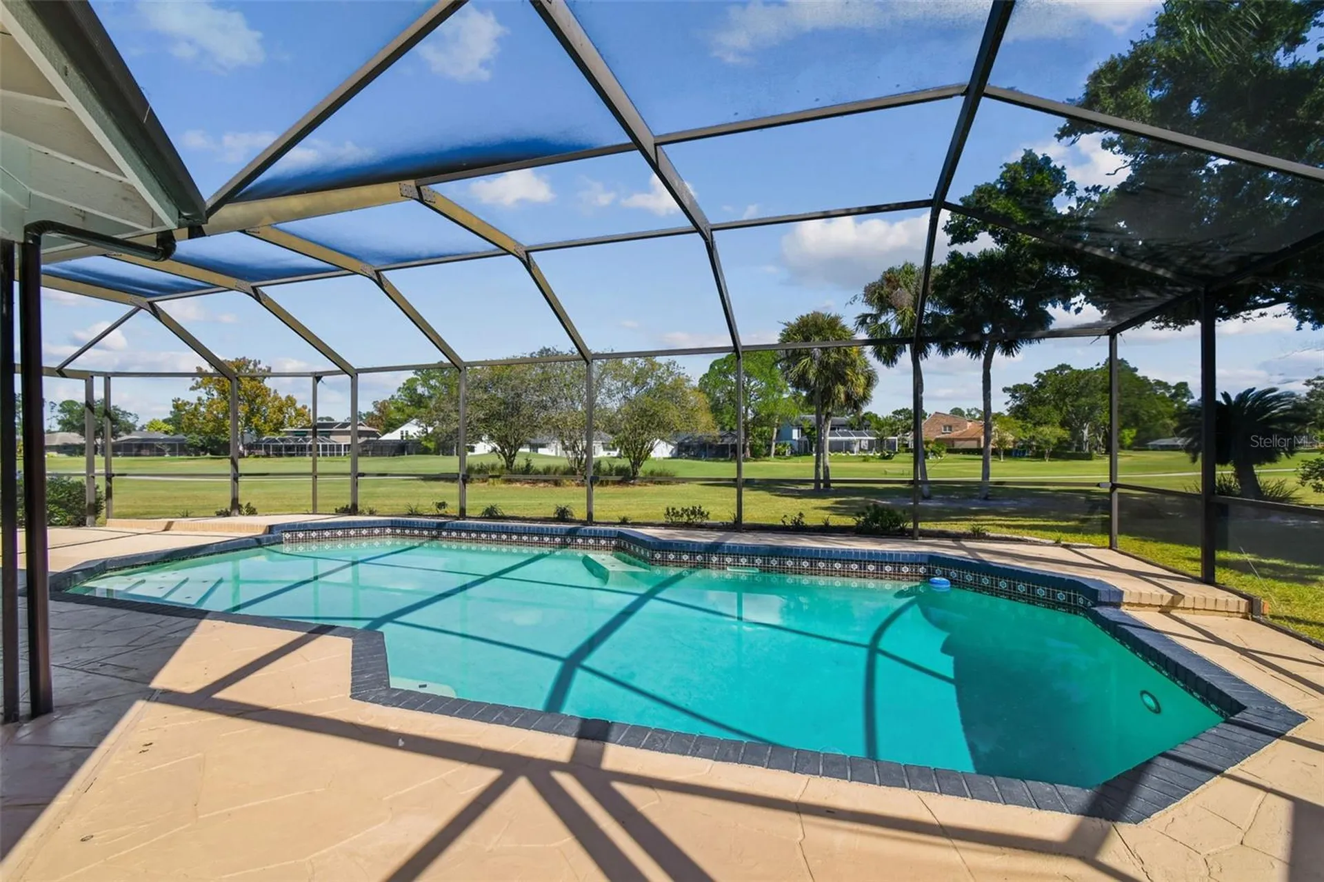 14603 Village Glen Circle Tampa FL 33618