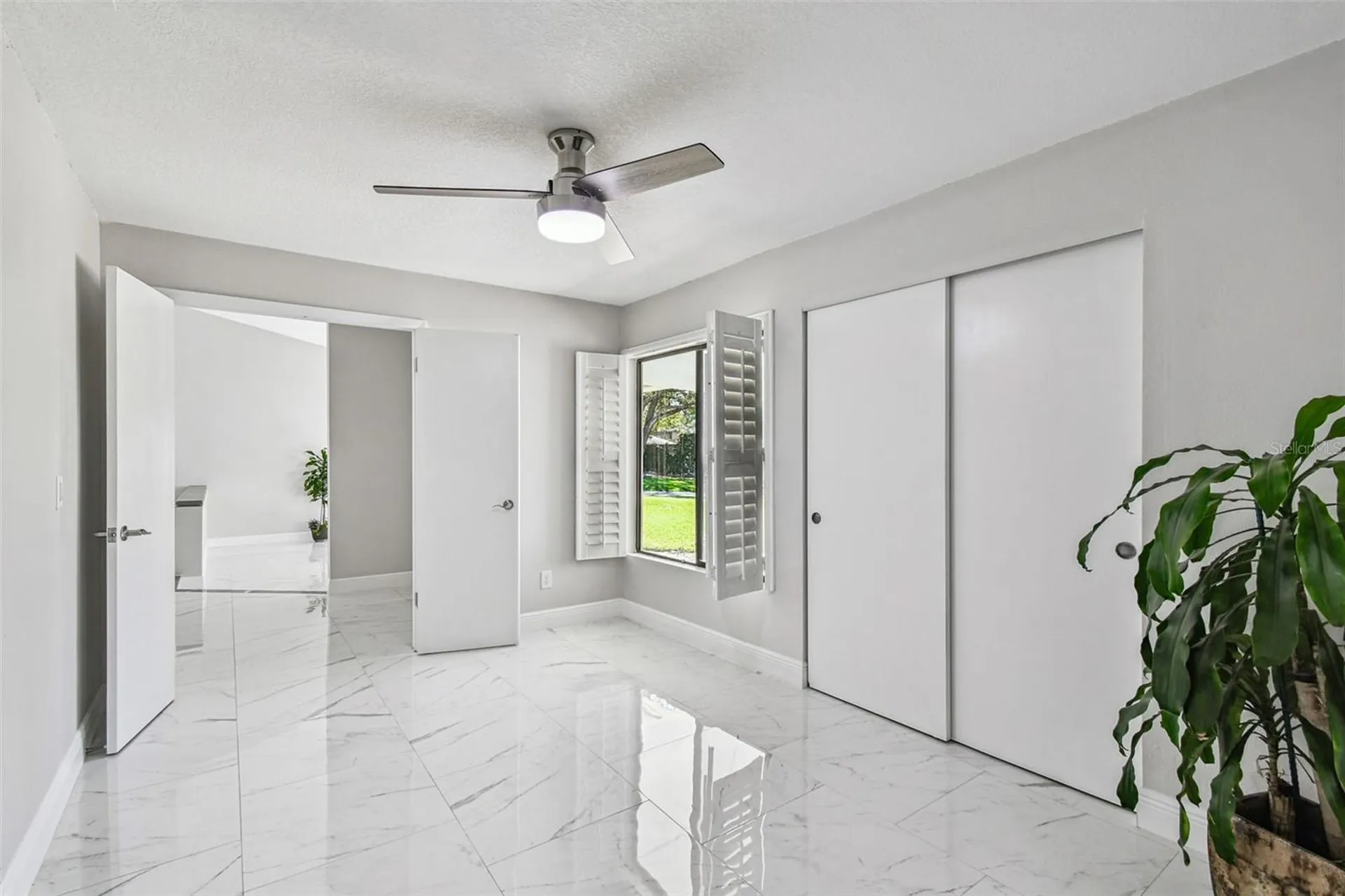 14603 Village Glen Circle Tampa FL 33618