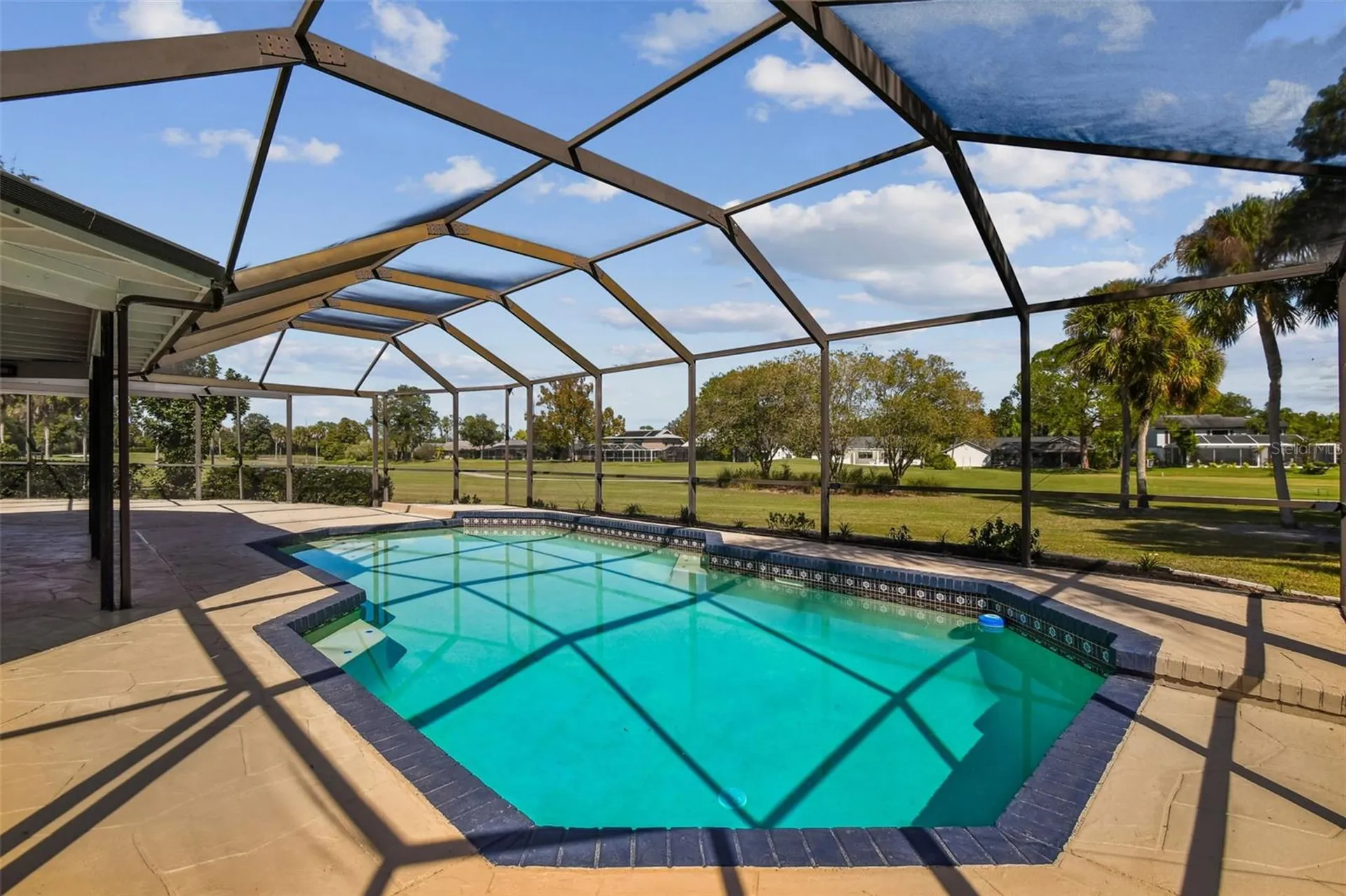 14603 Village Glen Circle Tampa FL 33618