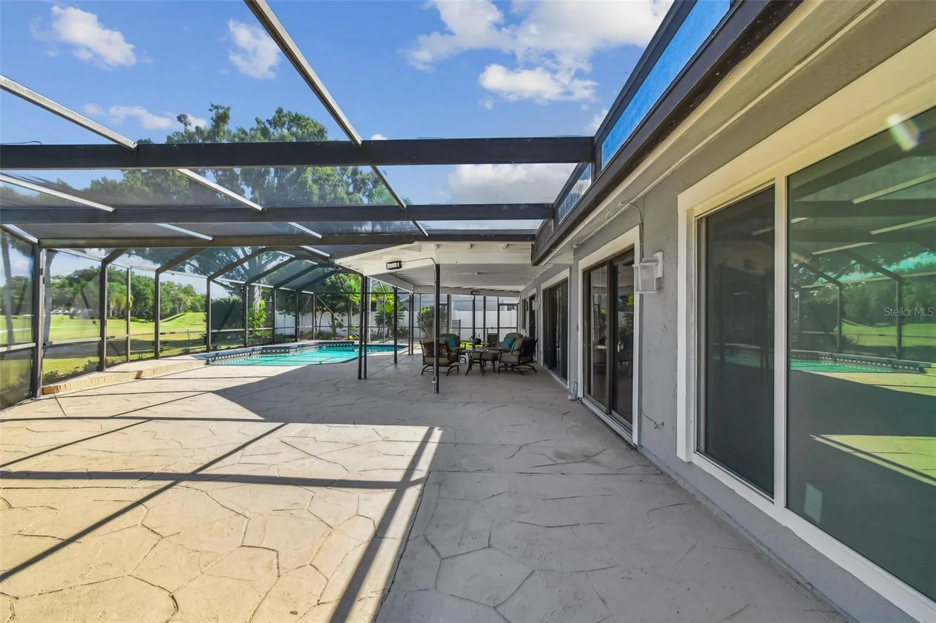14603 Village Glen Circle Tampa FL 33618
