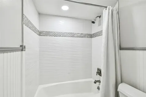 14603 Village Glen Circle Tampa FL 33618