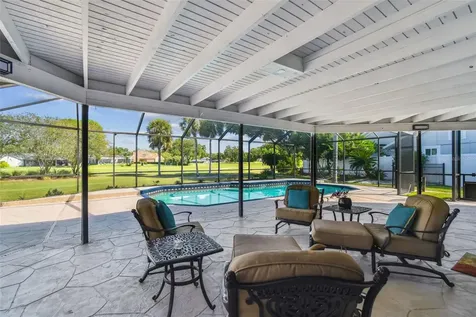 14603 Village Glen Circle Tampa FL 33618