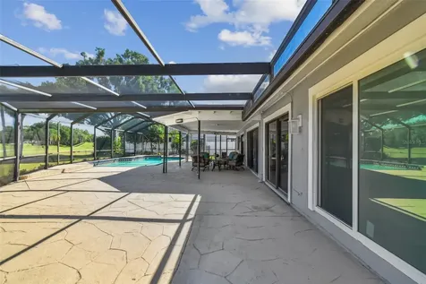 14603 Village Glen Circle Tampa FL 33618