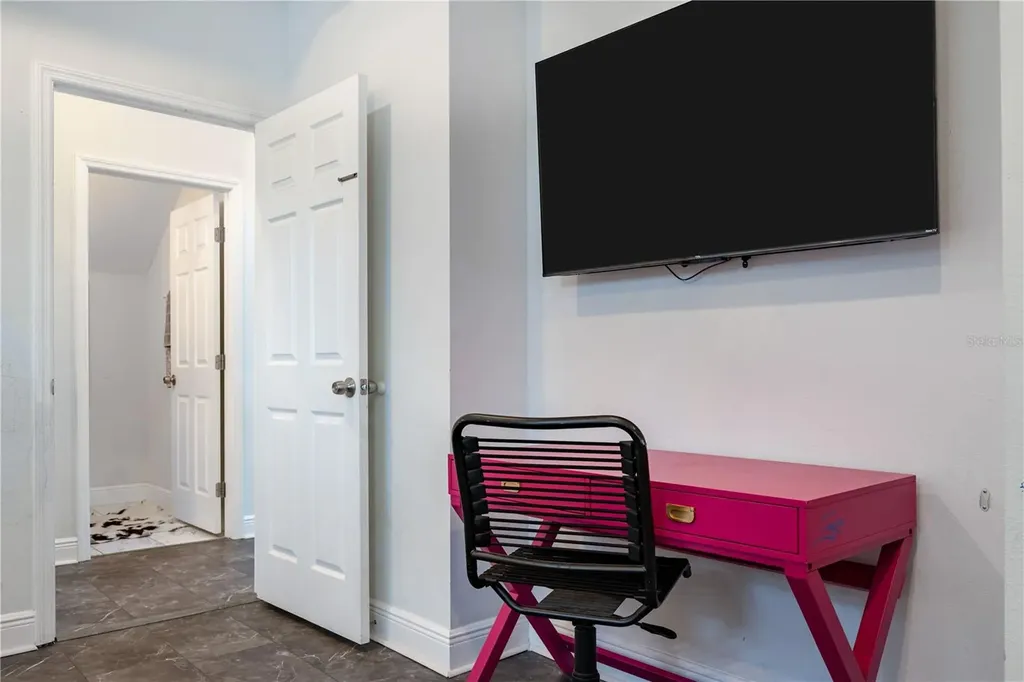 350 28th Street S St Petersburg FL 33712
