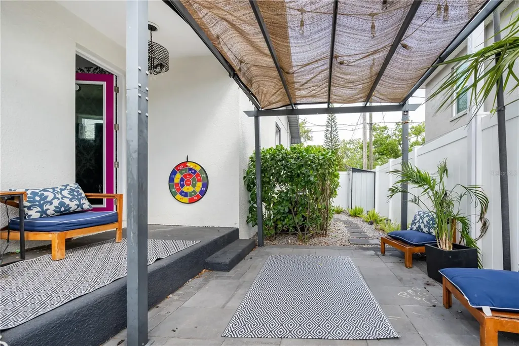 350 28th Street S St Petersburg FL 33712