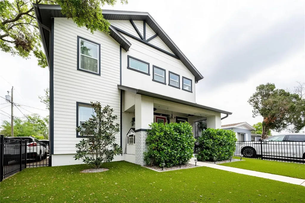 350 28th Street S St Petersburg FL 33712