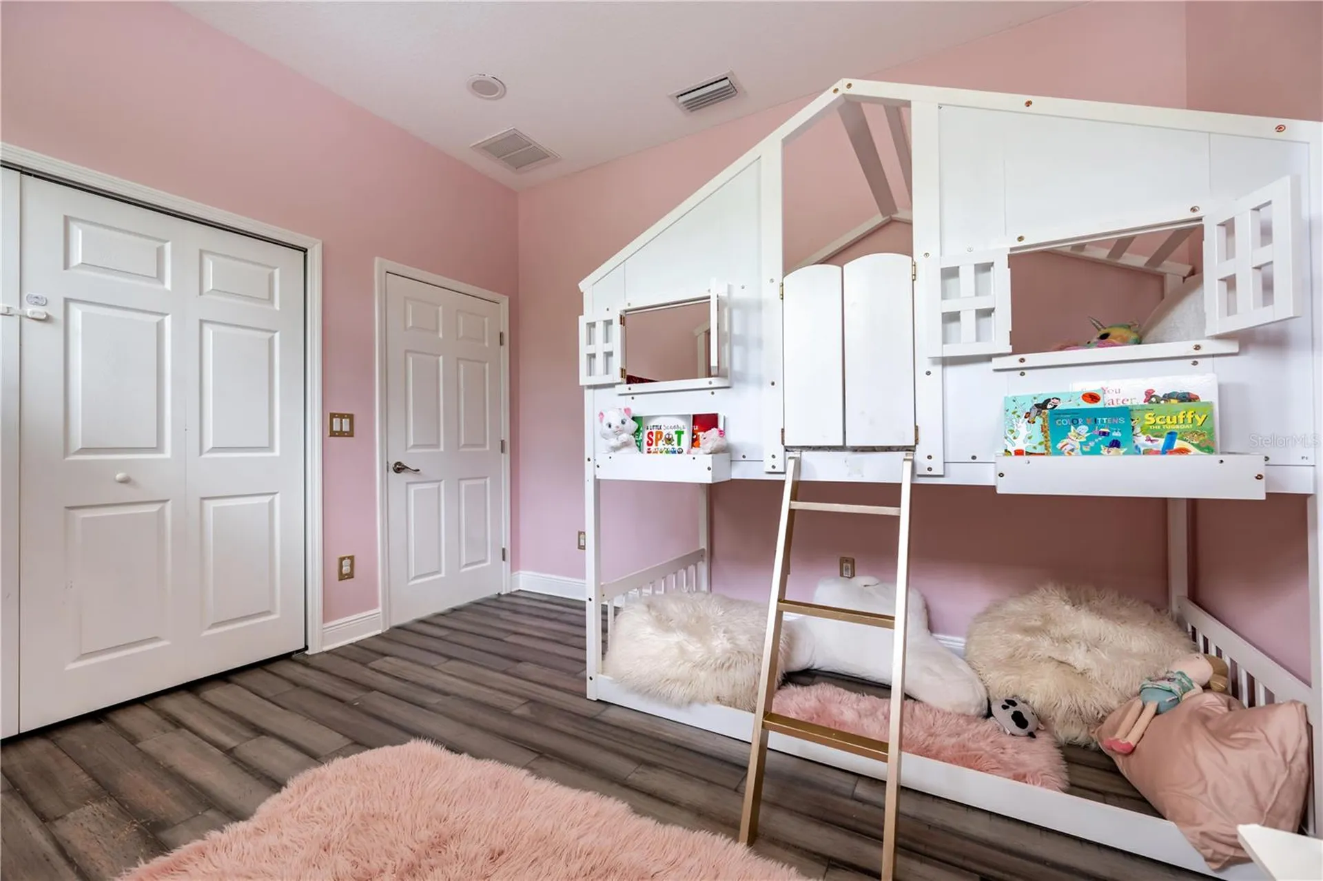 350 28th Street S St Petersburg FL 33712
