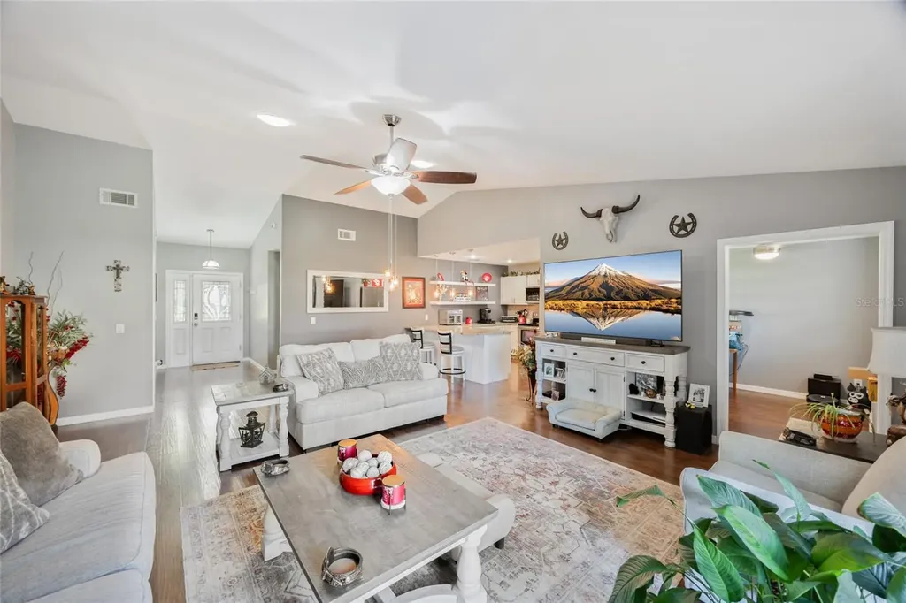 6549 Foxmoor Drive Zephyrhills FL 33542