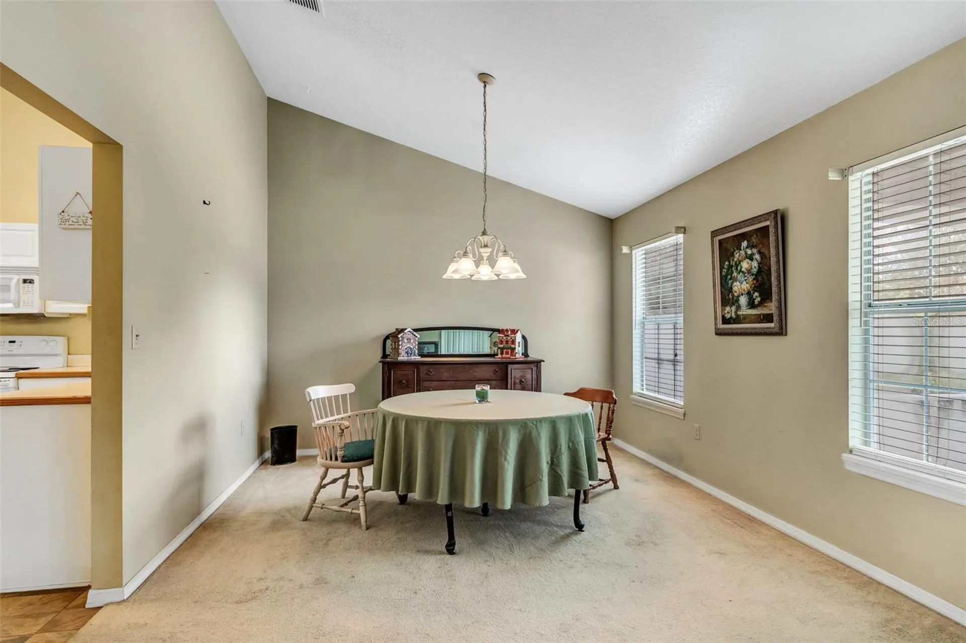 1842 W Virginia Drive Kissimmee FL 34744