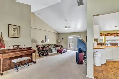 1842 W Virginia Drive Kissimmee FL 34744