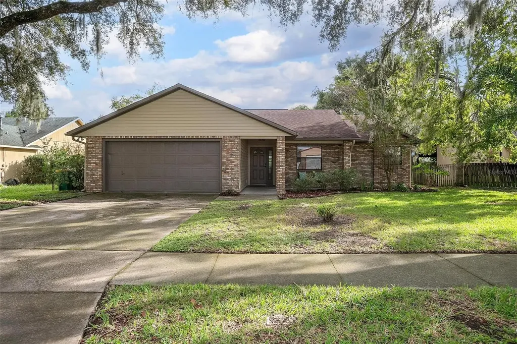 418 Berwick Circle Deland FL 32724