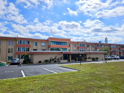 2290 Aaron Street Port Charlotte FL 33952