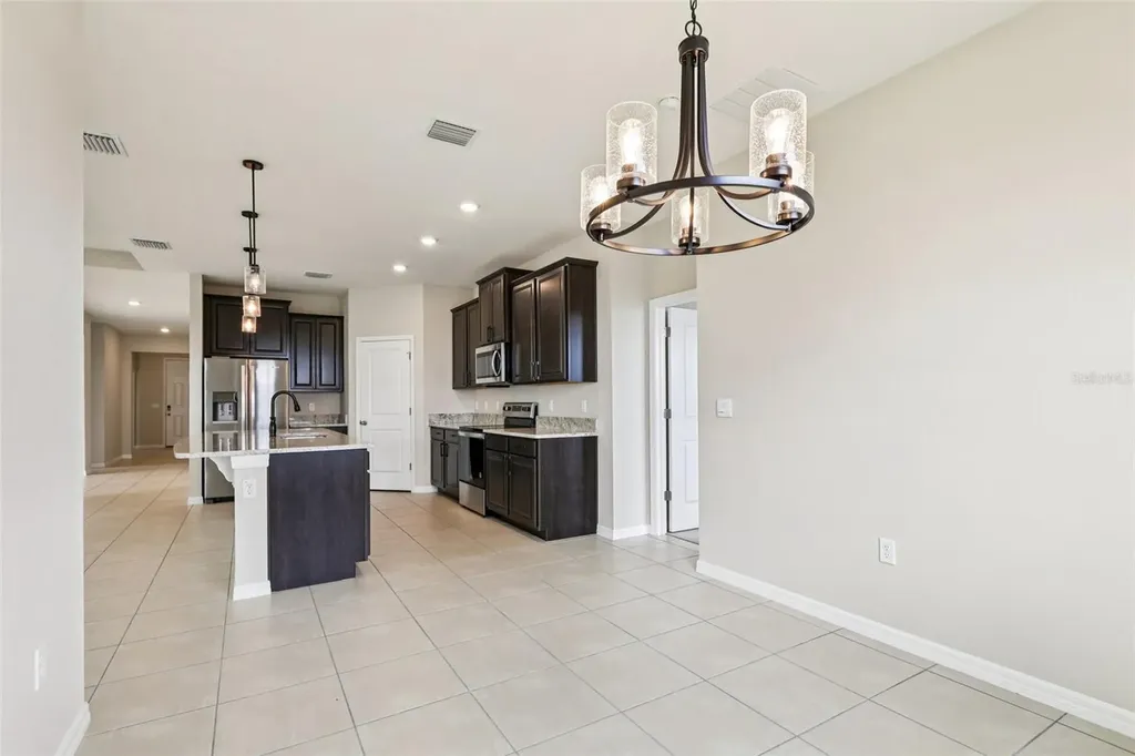 1027 Ocean Spray Drive Ruskin FL 33570