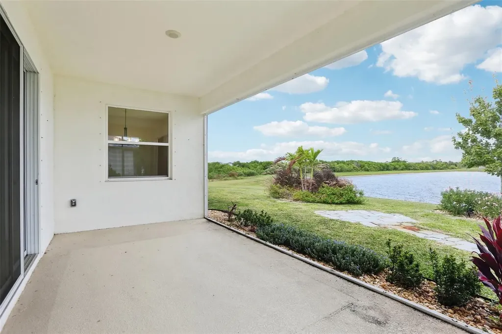 1027 Ocean Spray Drive Ruskin FL 33570