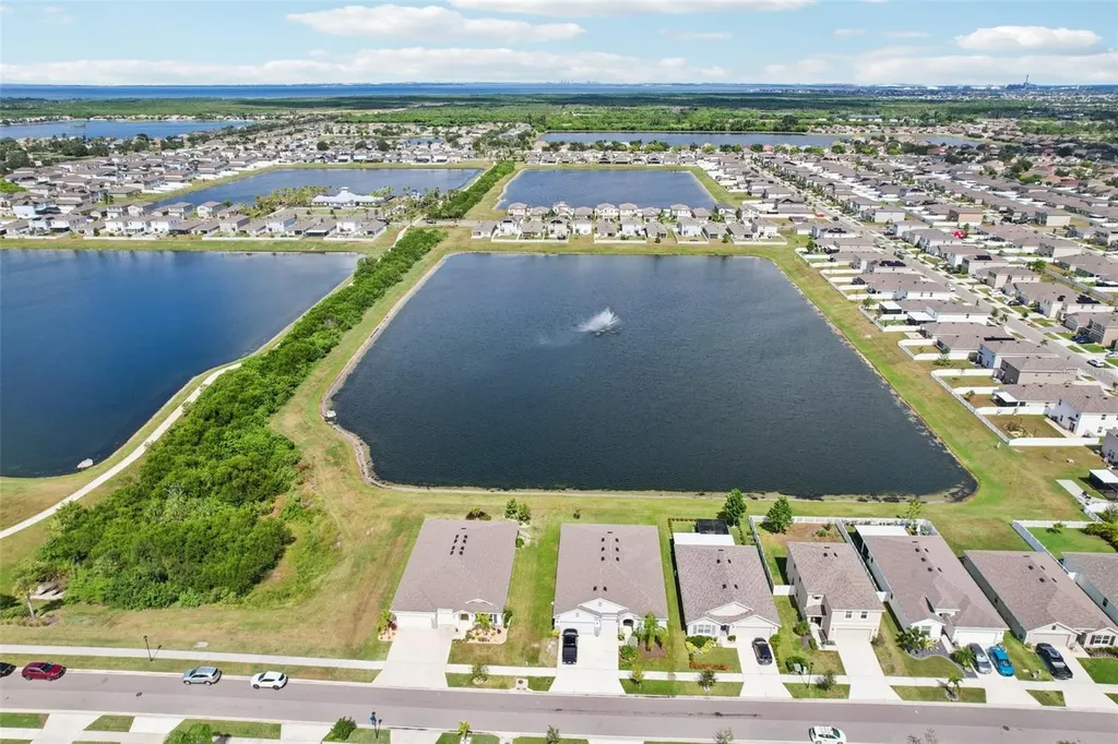 1027 Ocean Spray Drive Ruskin FL 33570