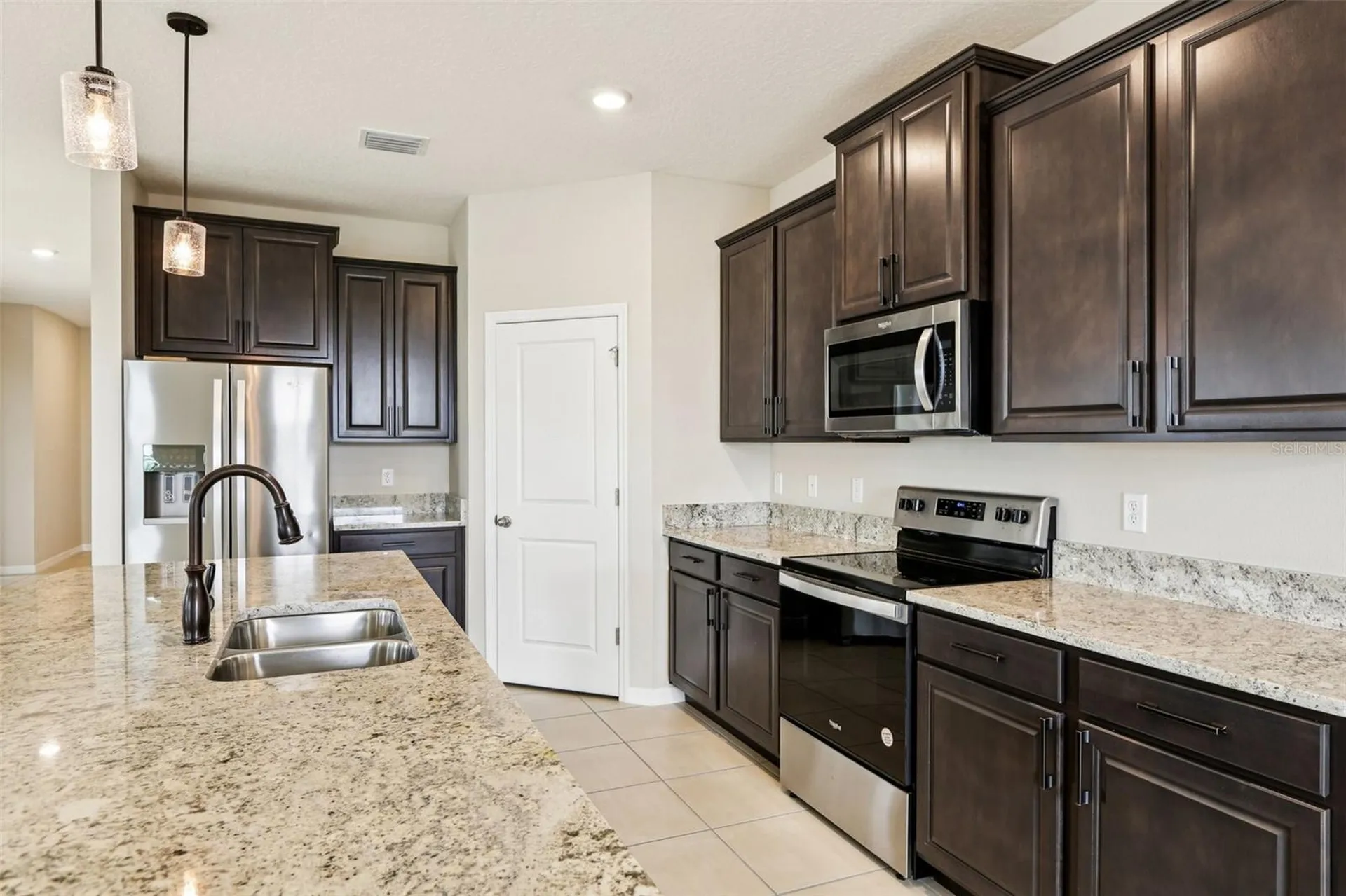 1027 Ocean Spray Drive Ruskin FL 33570