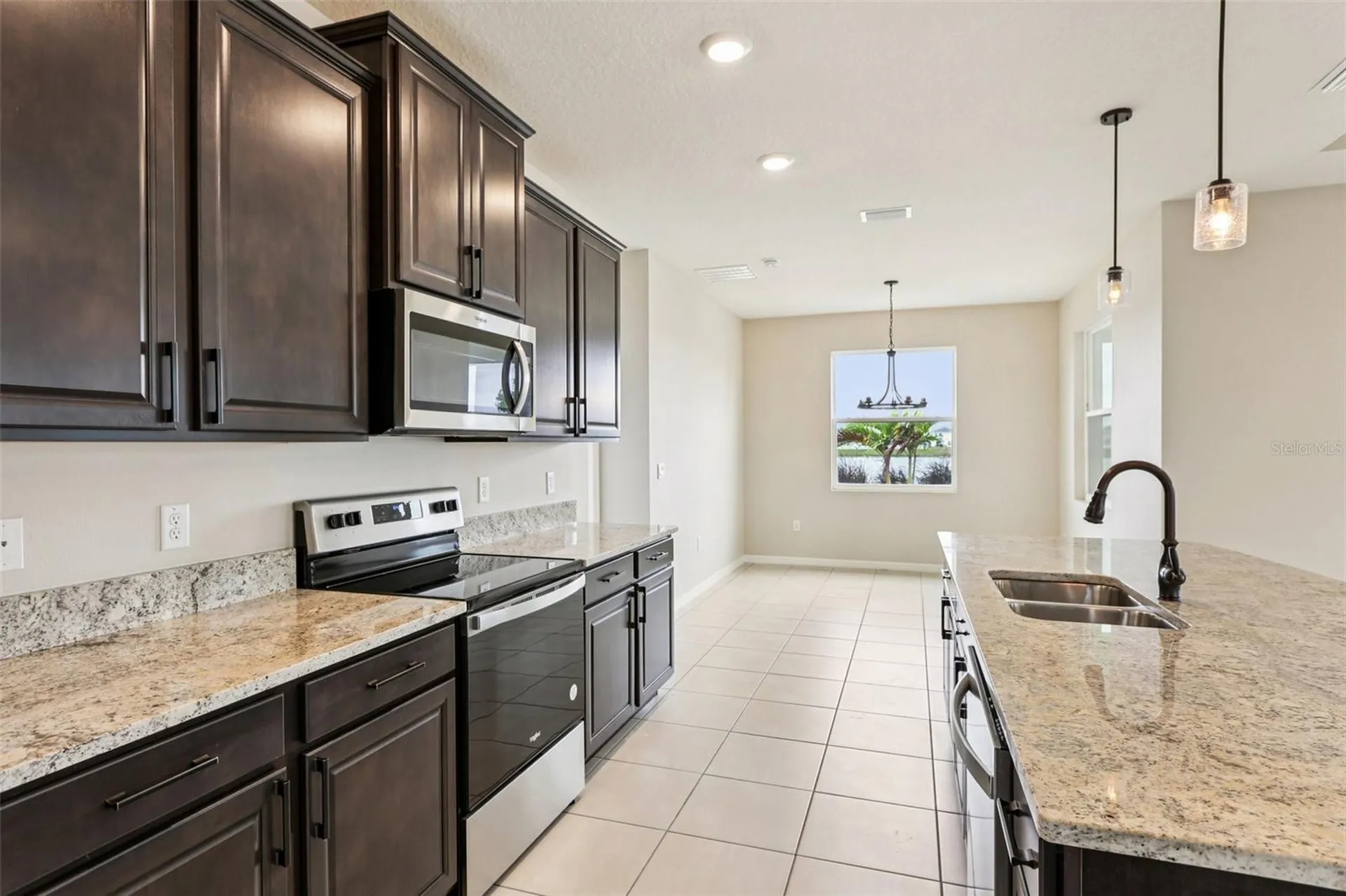 1027 Ocean Spray Drive Ruskin FL 33570
