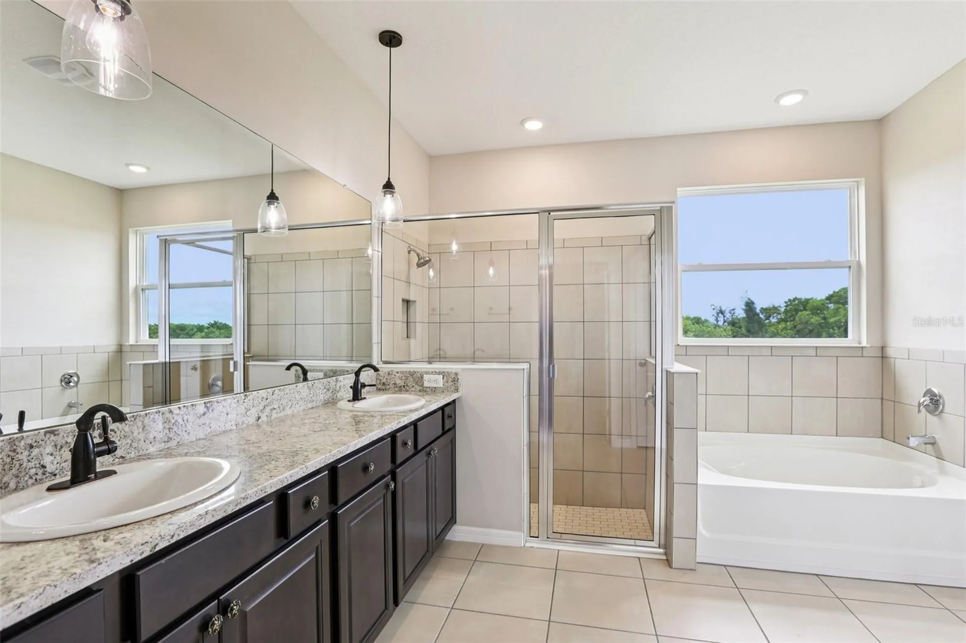 1027 Ocean Spray Drive Ruskin FL 33570