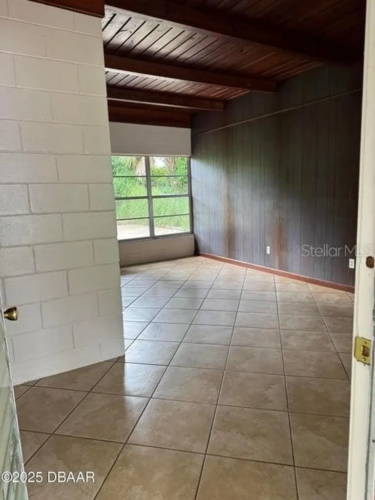 448 Dorothy Avenue Daytona Beach FL 32117
