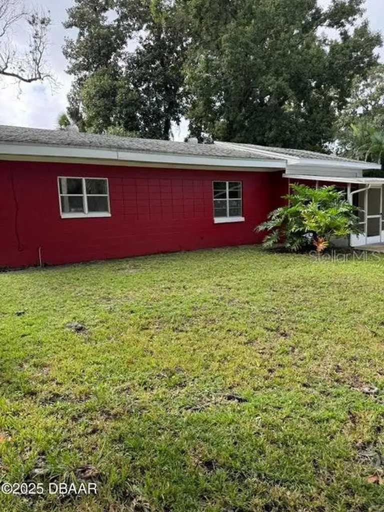 448 Dorothy Avenue Daytona Beach FL 32117