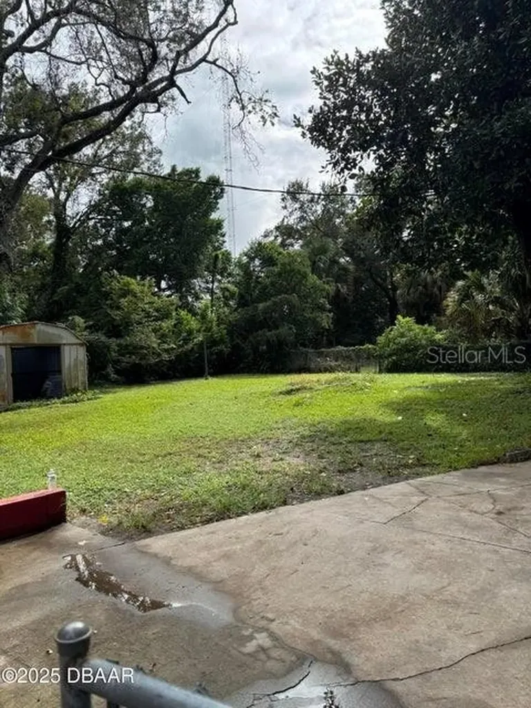 448 Dorothy Avenue Daytona Beach FL 32117