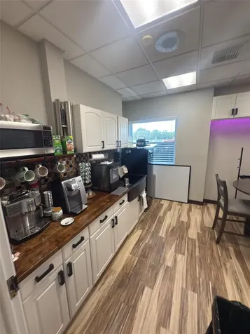 2729 State Road 580 Clearwater FL 33761