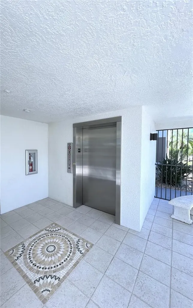 9203 Griggs Road Englewood FL 34224