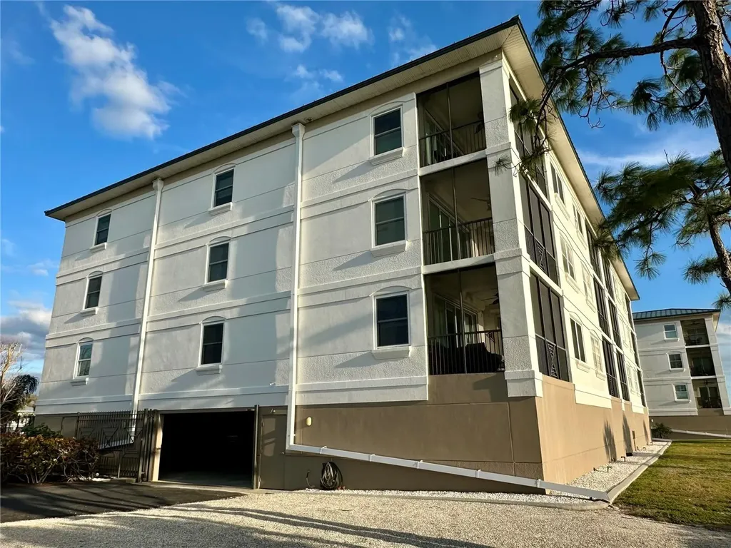 9203 Griggs Road Englewood FL 34224