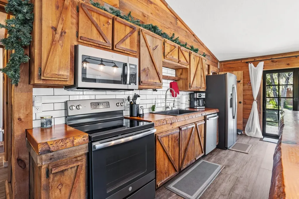 2346 Meadow Lane Port Orange FL 32128