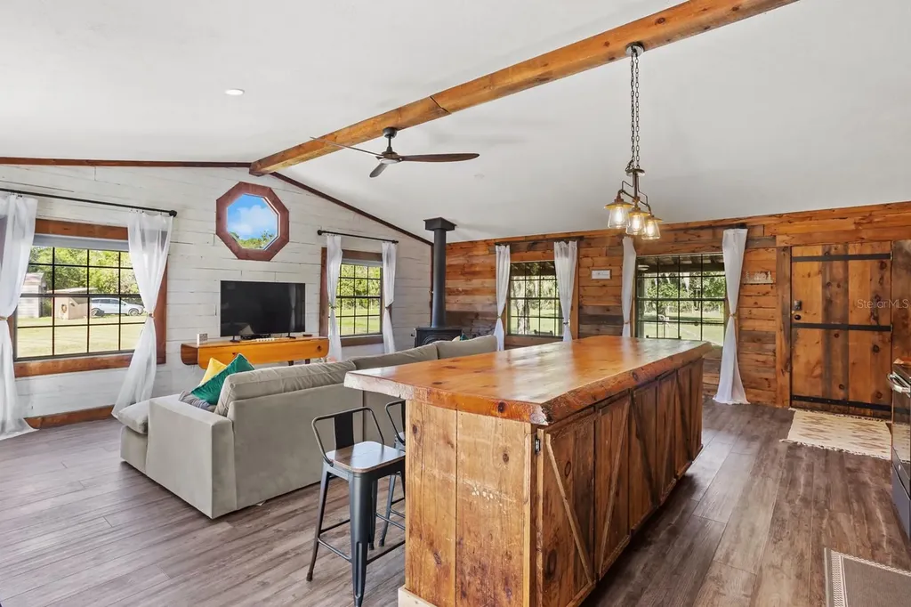 2346 Meadow Lane Port Orange FL 32128