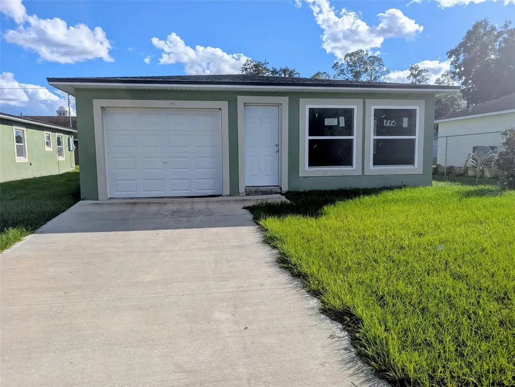 772 E Broadway Street Oviedo FL 32765