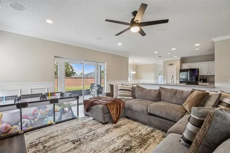 5417 Calla Lily Court Kissimmee FL 34758