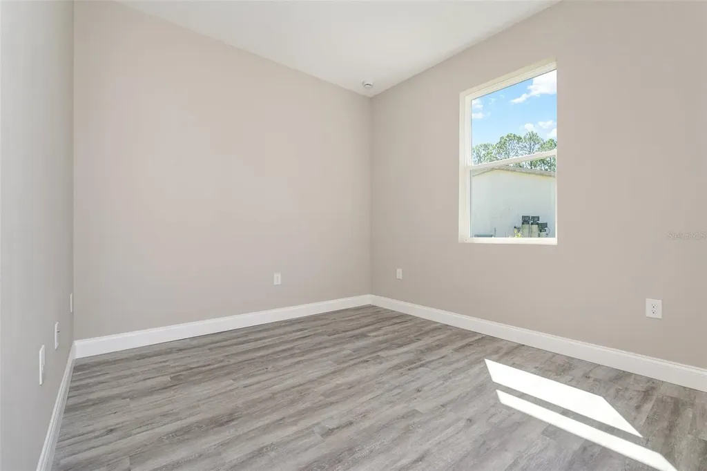 1041 Wesberry Street SE Palm Bay FL 32909