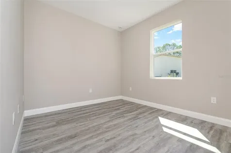 1041 Wesberry Street SE Palm Bay FL 32909