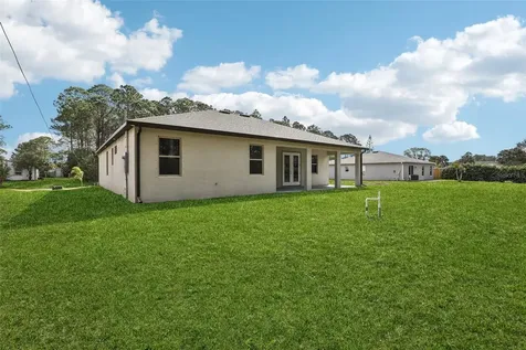 1041 Wesberry Street SE Palm Bay FL 32909