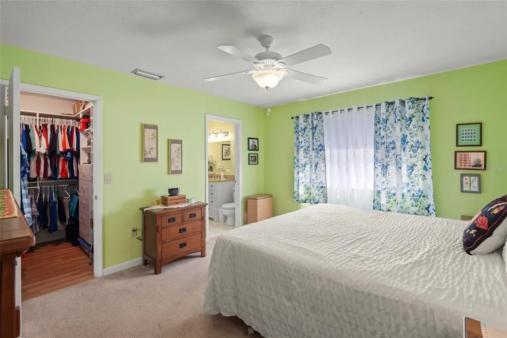 1325 Glen Oaks Drive E Sarasota FL 34232